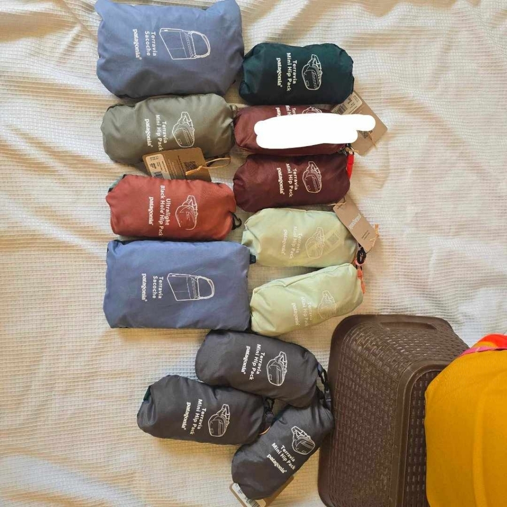 ADD TO BUNDLE Patagonia NWT Mini Terravia  To Add A Bag To Your Order